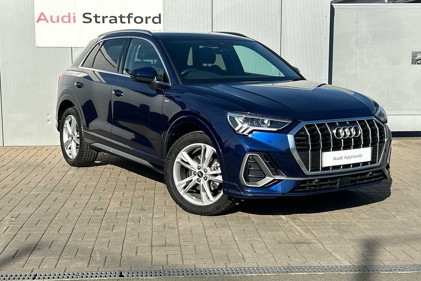 Main listing image - Audi Q3