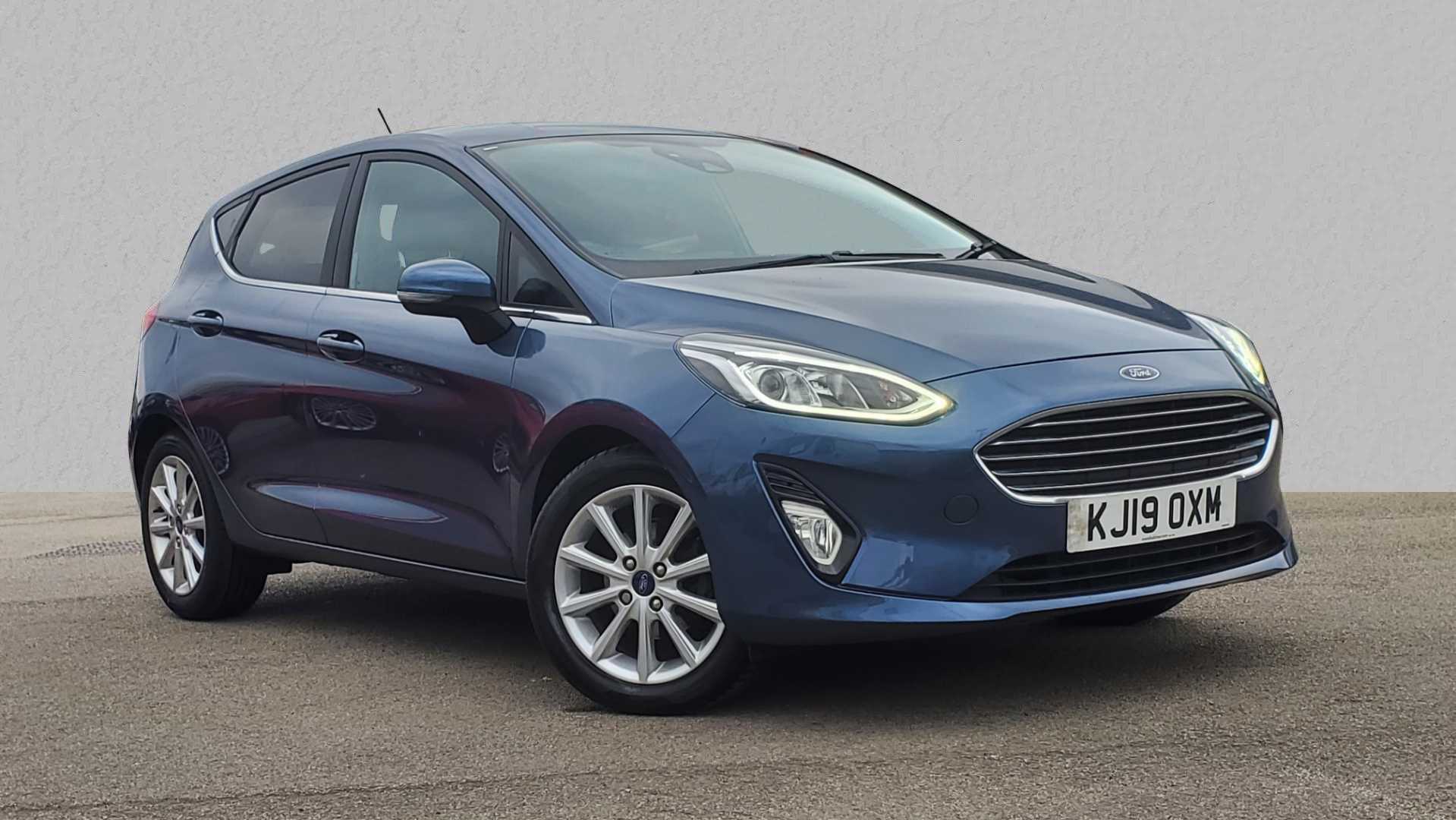 Main listing image - Ford Fiesta