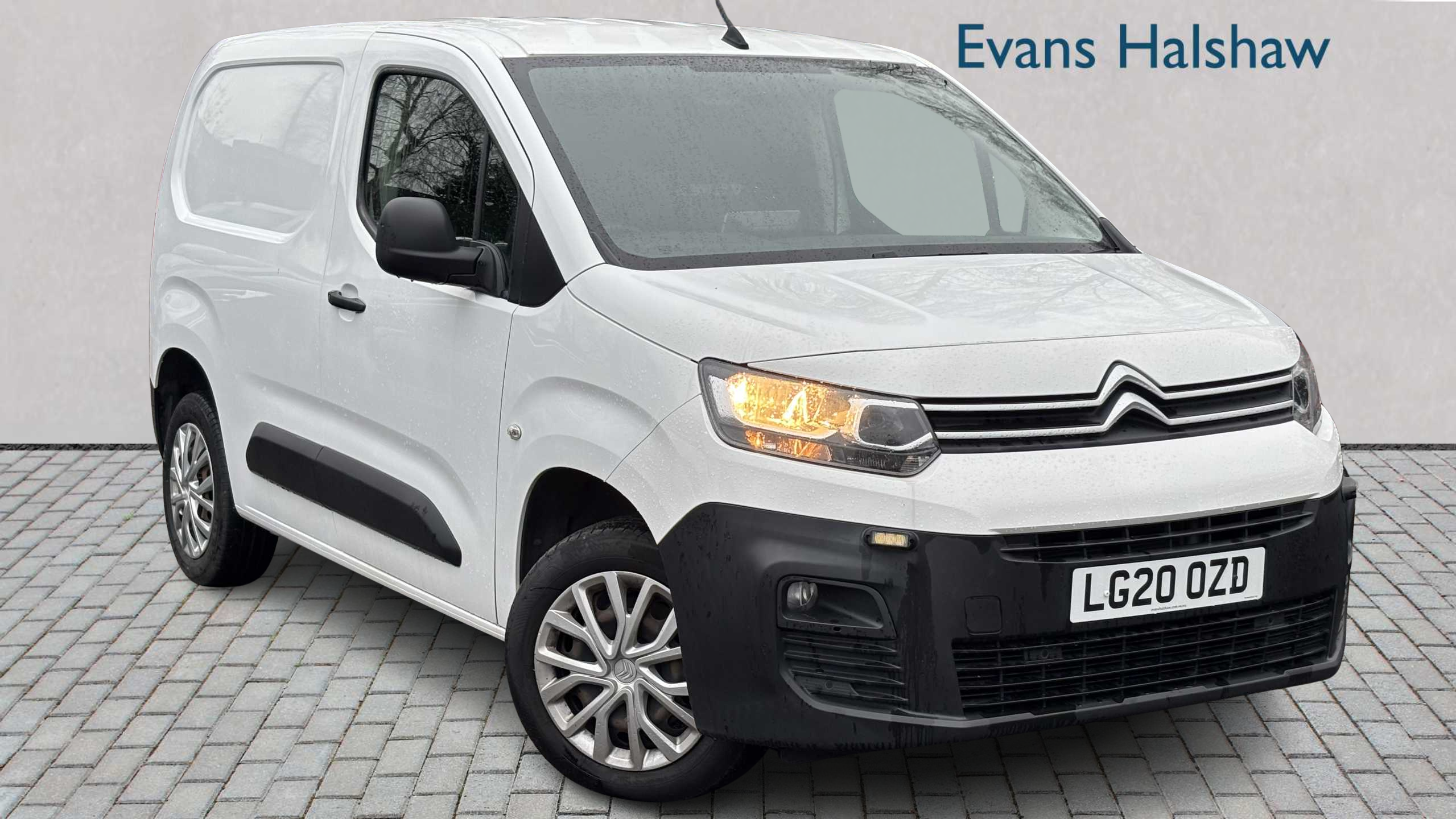 Main listing image - Citroen Berlingo Van