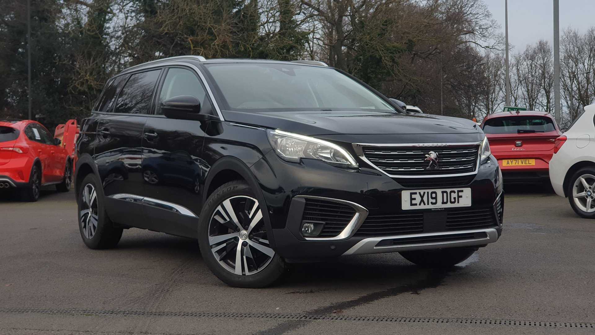 Main listing image - Peugeot 5008