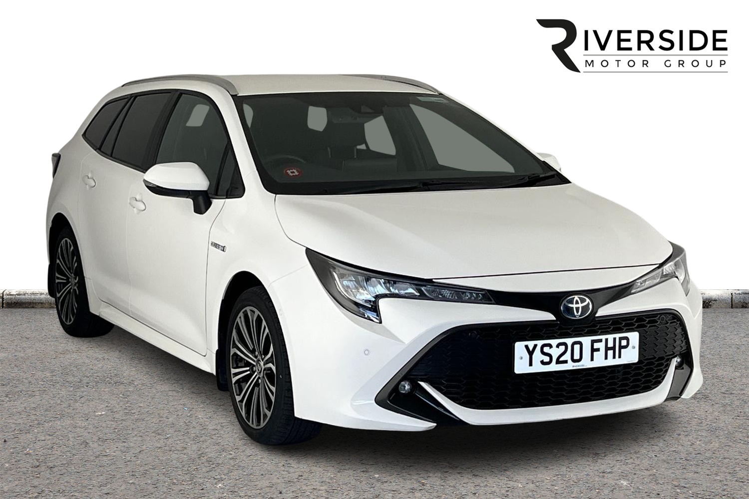 Main listing image - Toyota Corolla Touring Sport