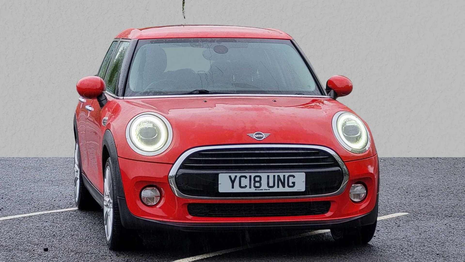 Main listing image - MINI Hatchback 5dr