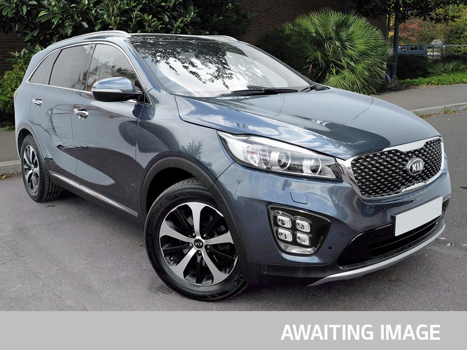 Main listing image - Kia Sorento