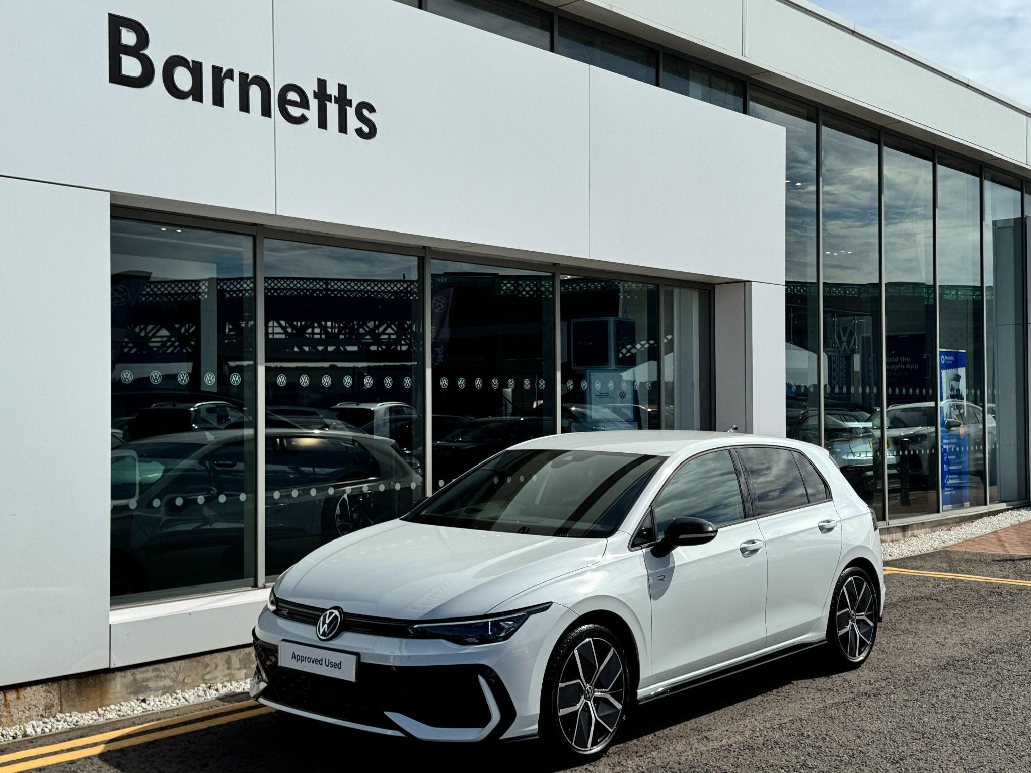 Main listing image - Volkswagen Golf