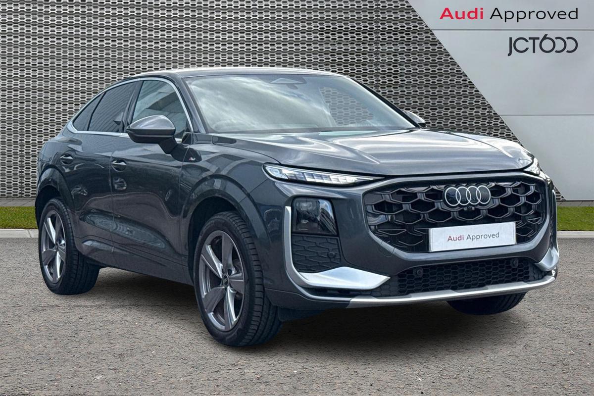 Main listing image - Audi Q3