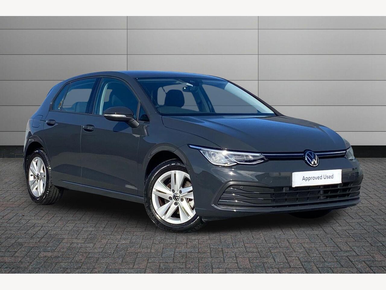 Main listing image - Volkswagen Golf