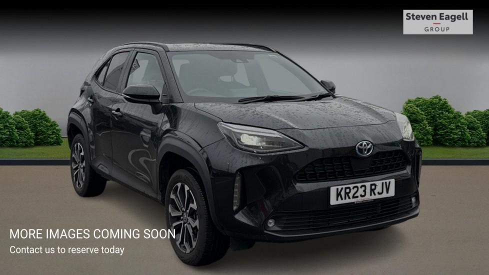 Main listing image - Toyota Yaris Cross