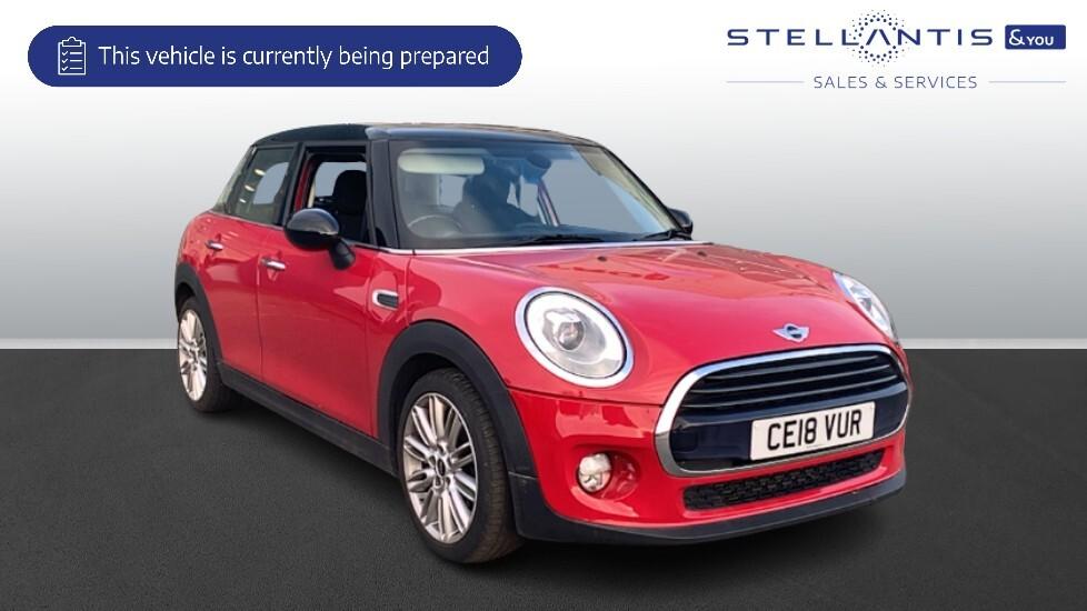 Main listing image - MINI Hatchback 5dr