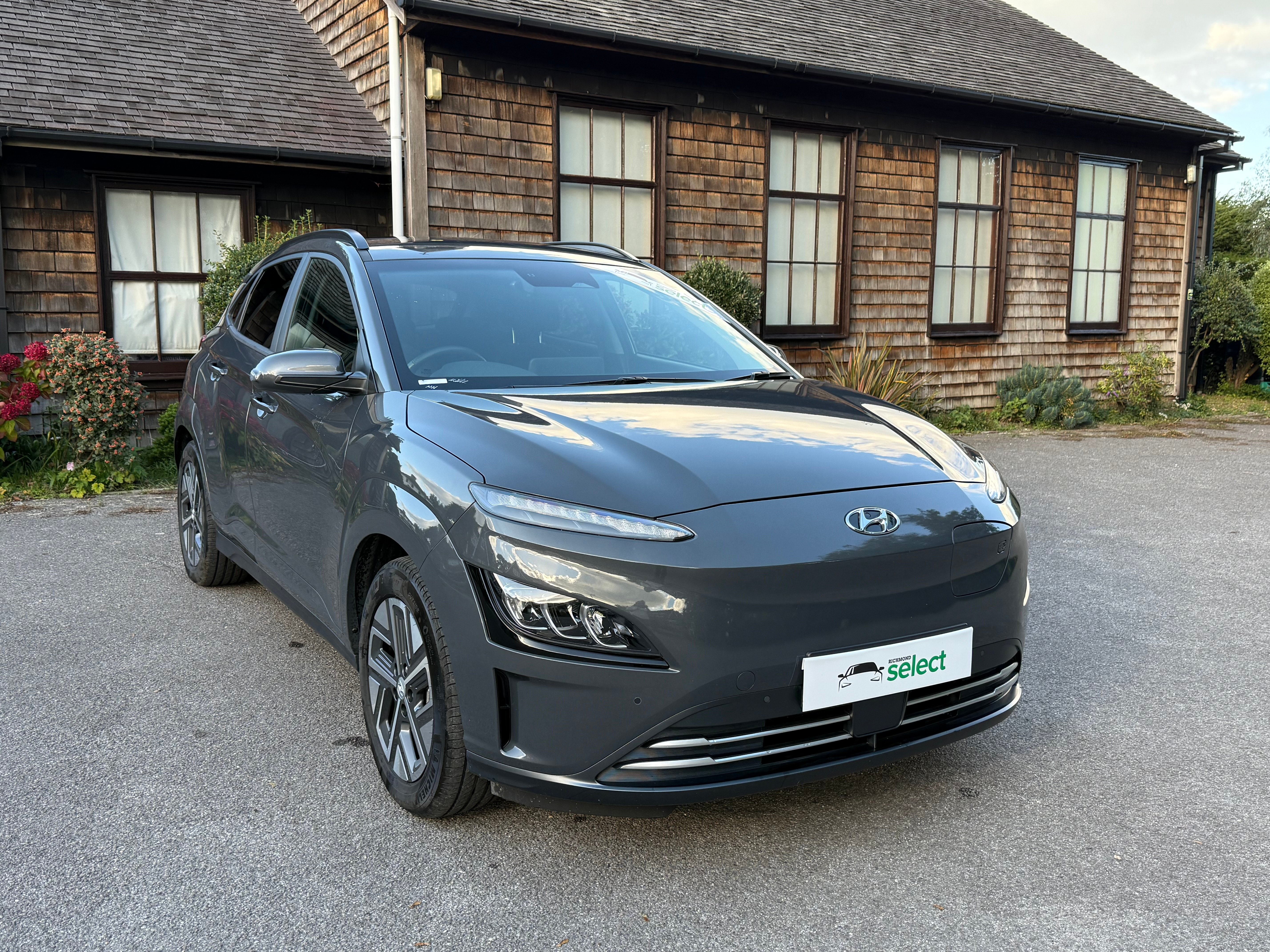 Main listing image - Hyundai Kona Electric