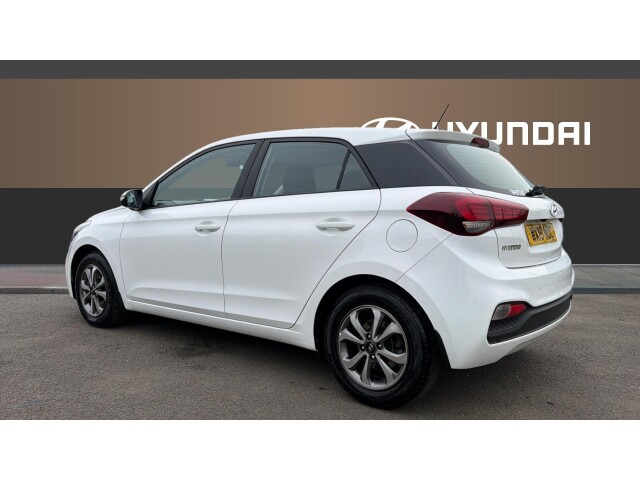 Main listing image - Hyundai i20