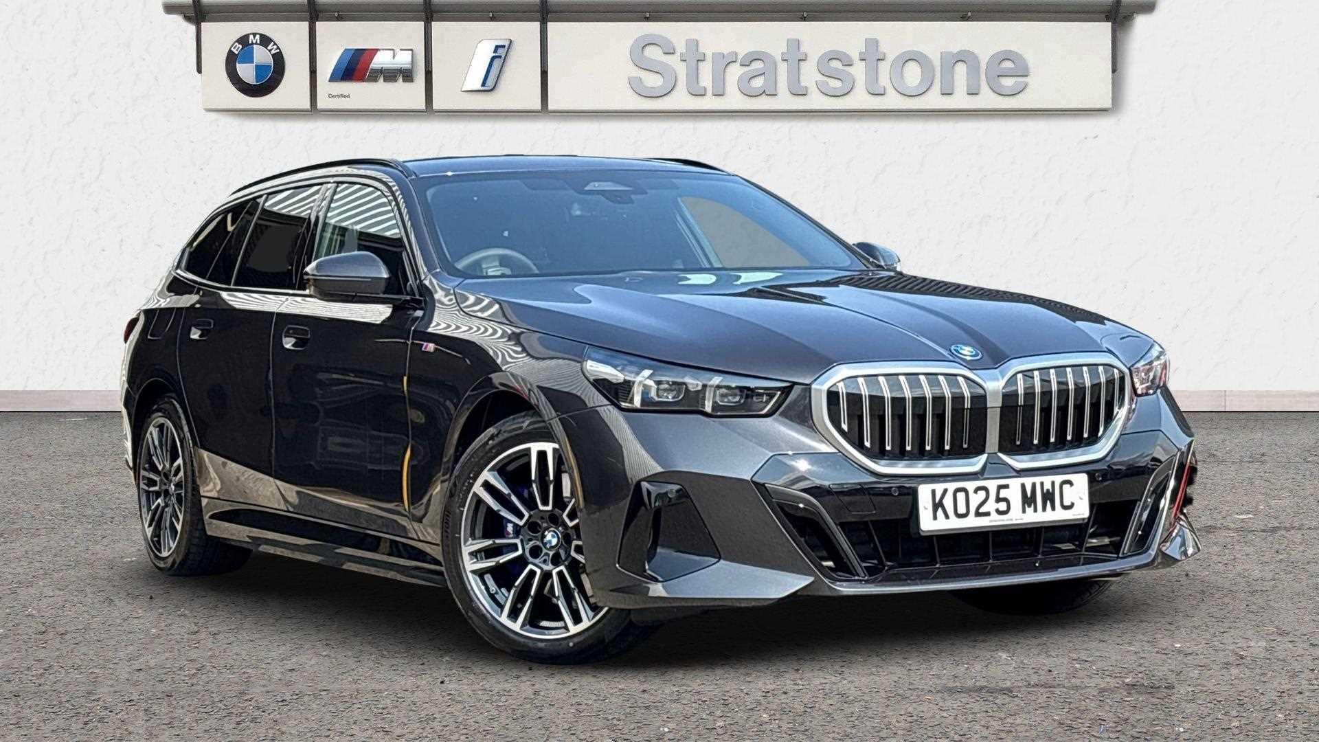 Main listing image - BMW 5 Series Touring