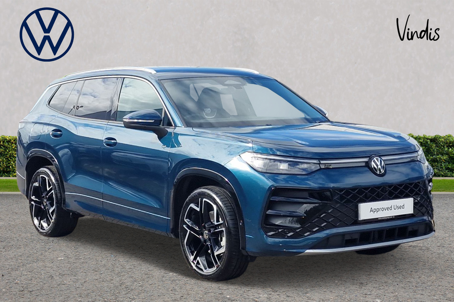 Main listing image - Volkswagen Tayron
