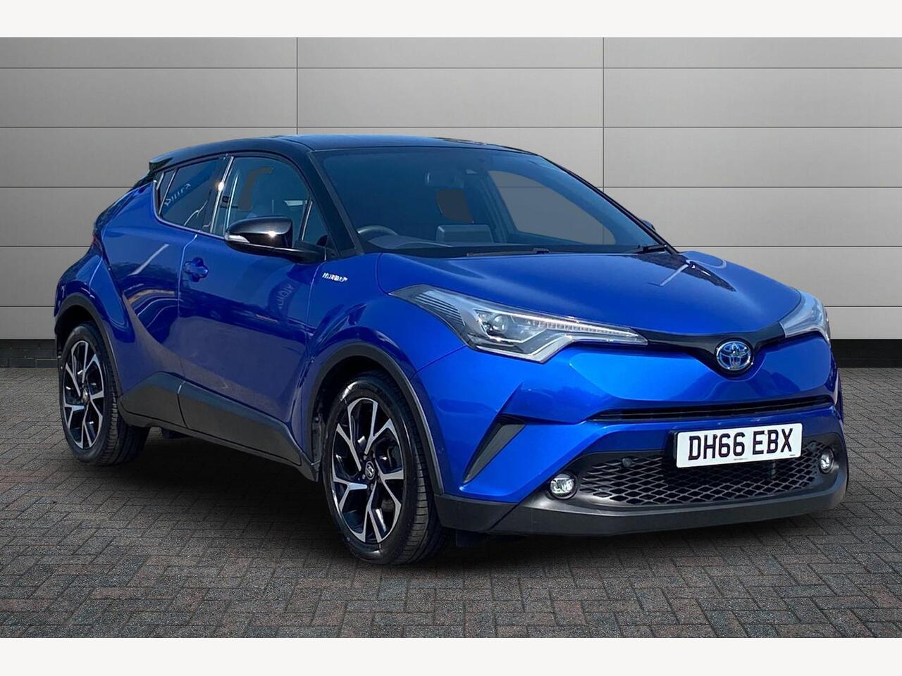 Main listing image - Toyota C-HR