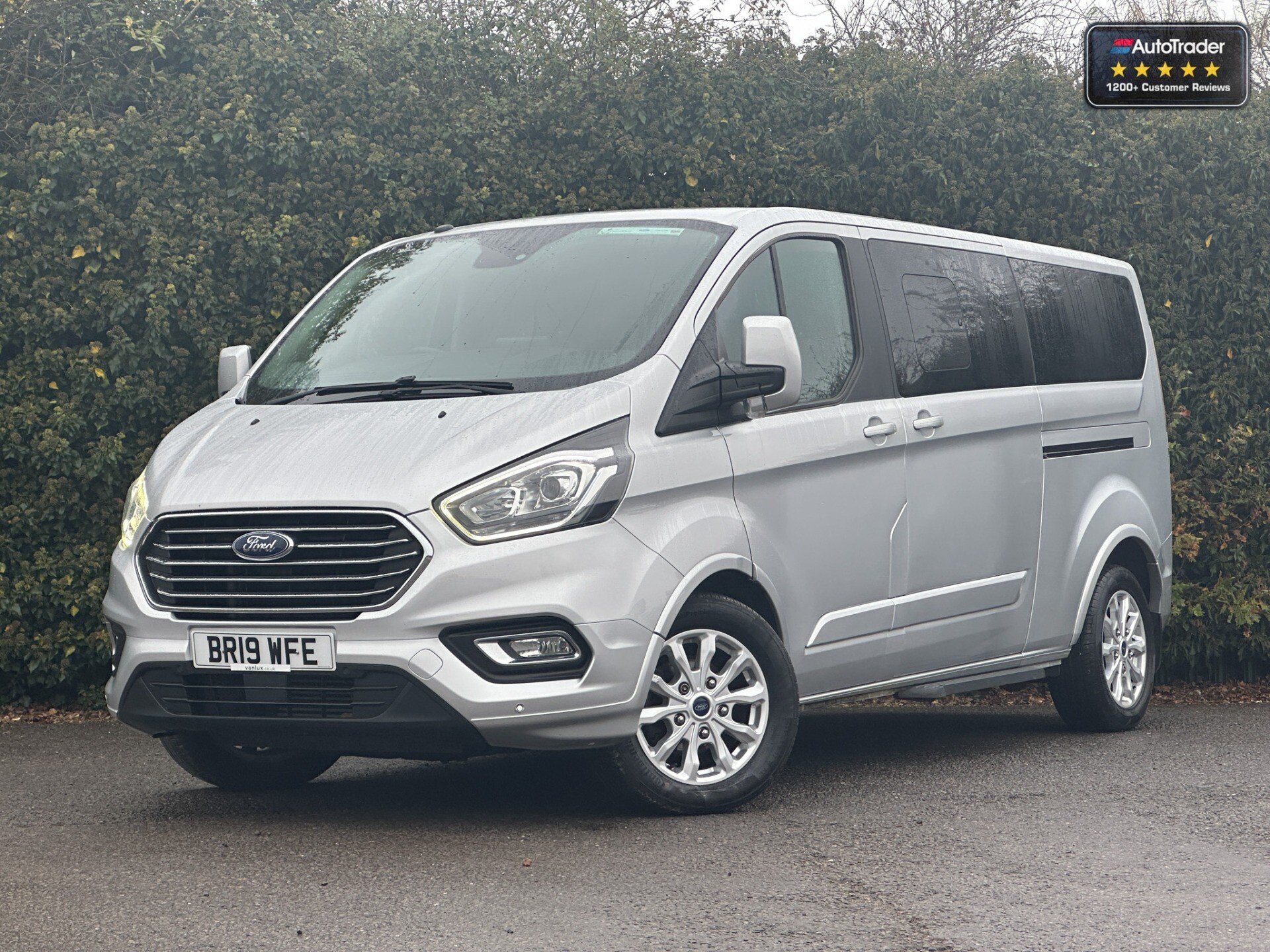 Main listing image - Ford Tourneo Custom