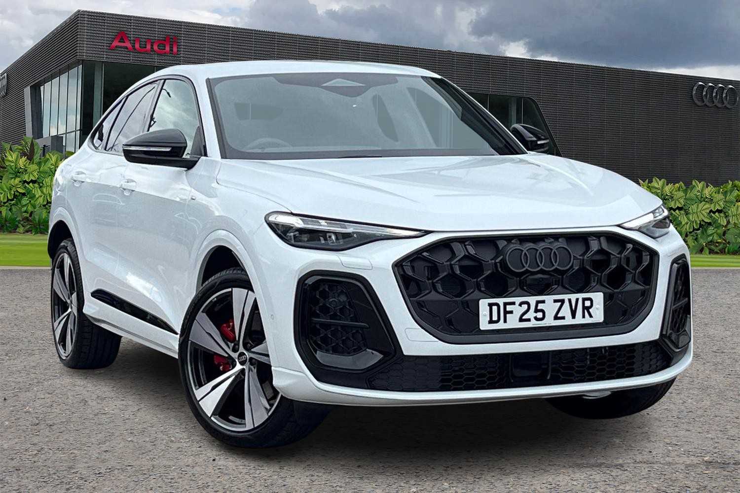 Main listing image - Audi Q5 Sportback