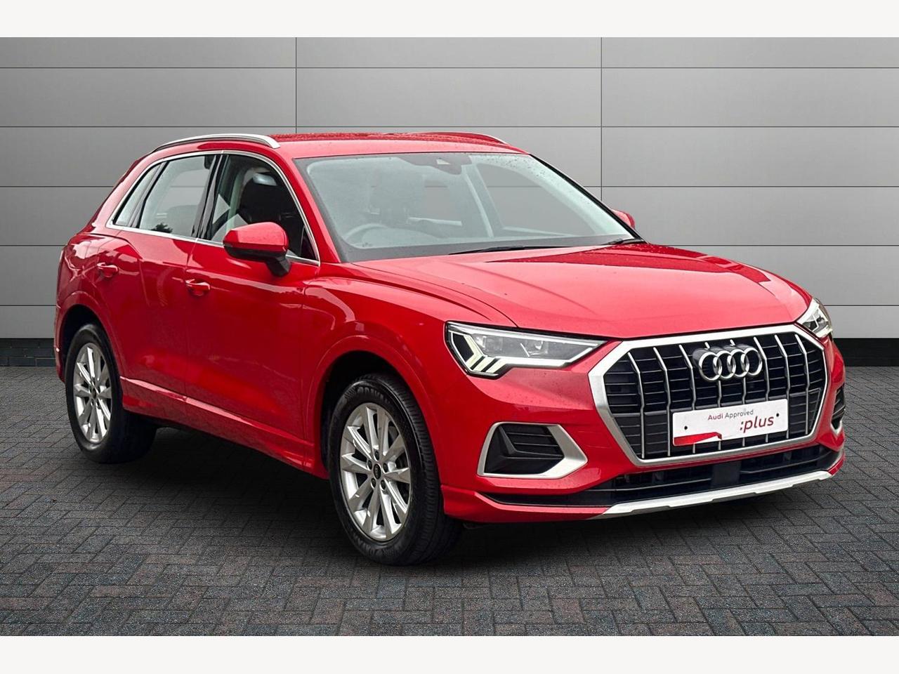Main listing image - Audi Q3