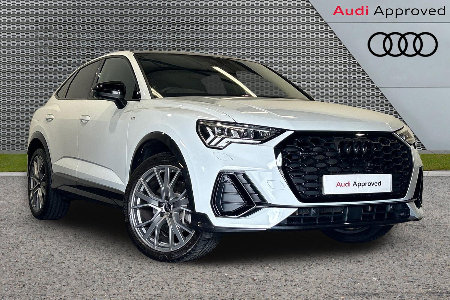 Main listing image - Audi Q3