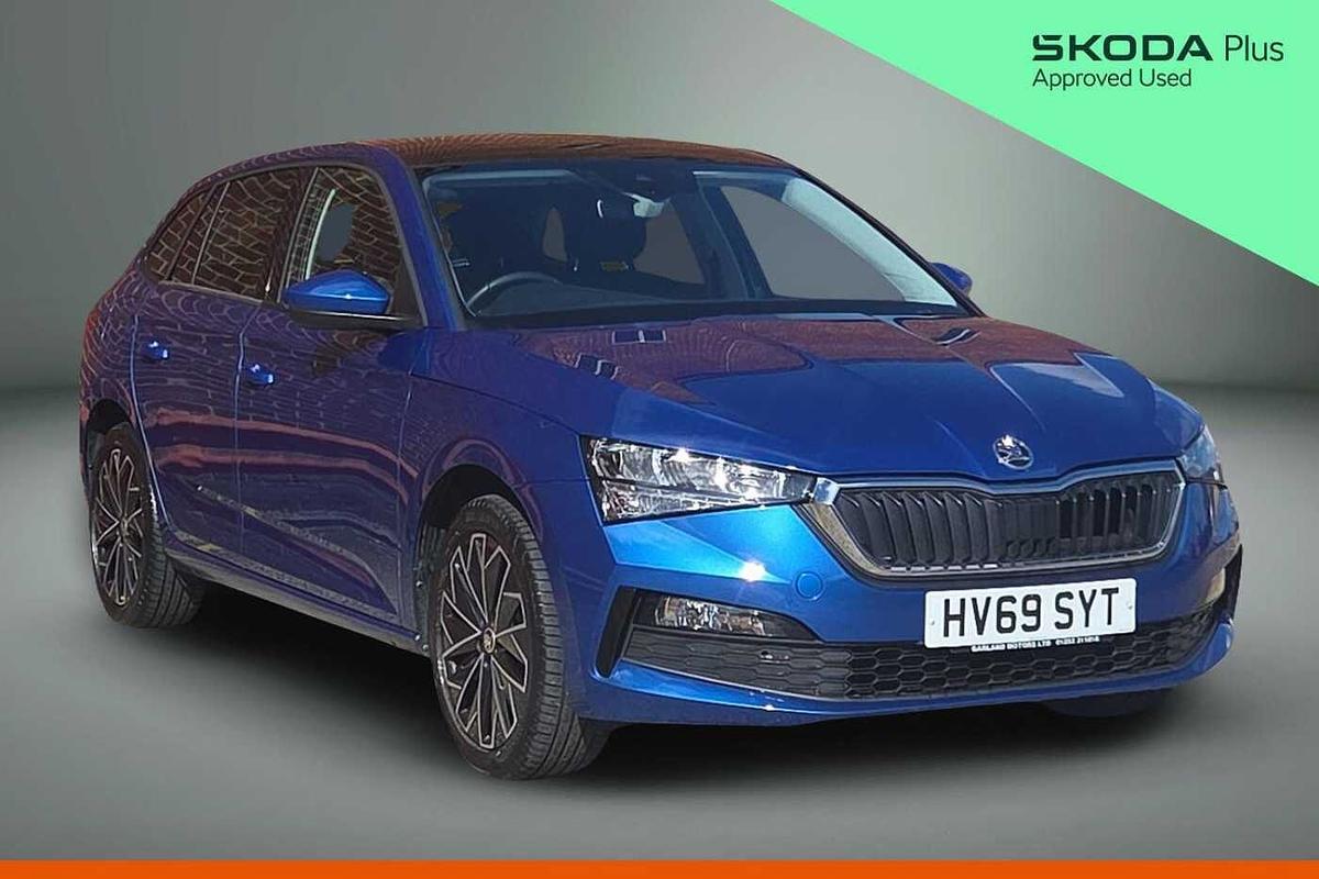 Main listing image - Skoda Scala
