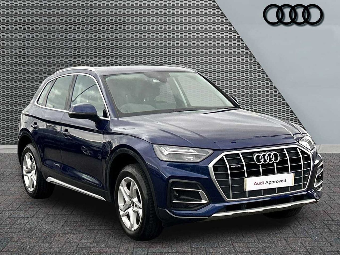 Main listing image - Audi Q5