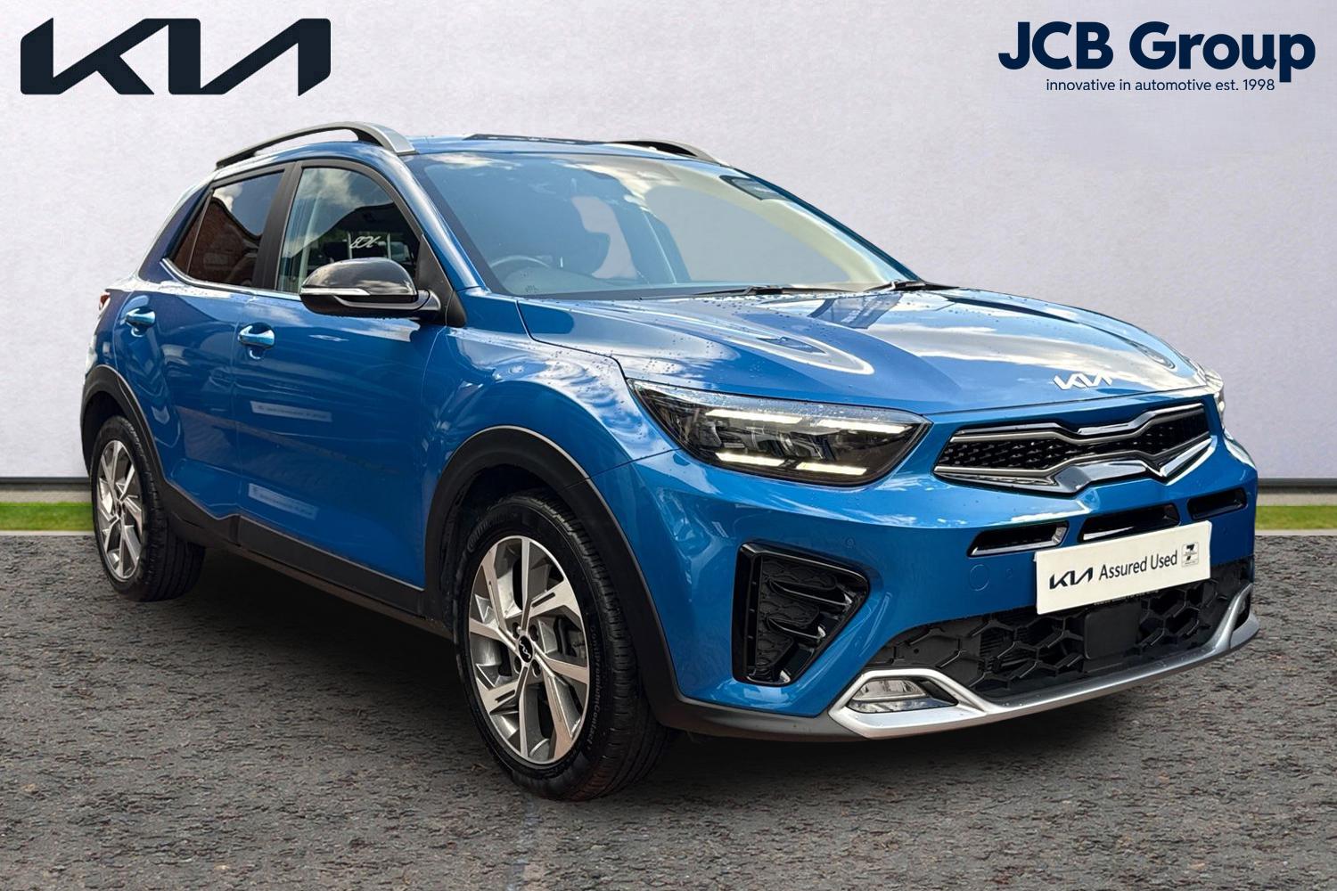 Main listing image - Kia Stonic