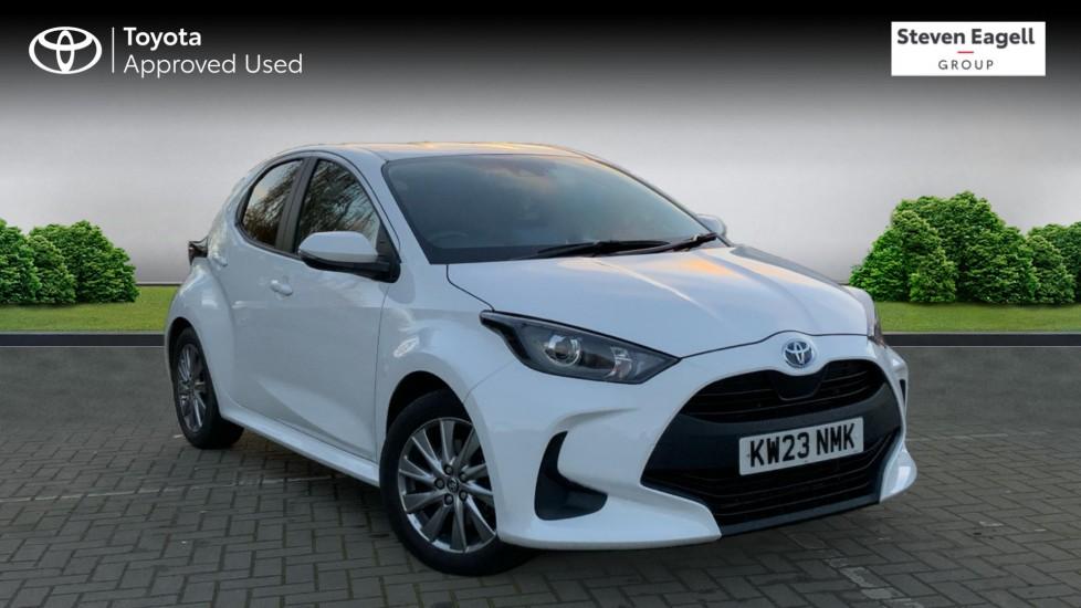 Main listing image - Toyota Yaris