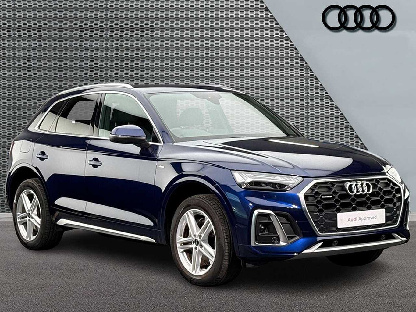 Main listing image - Audi Q5