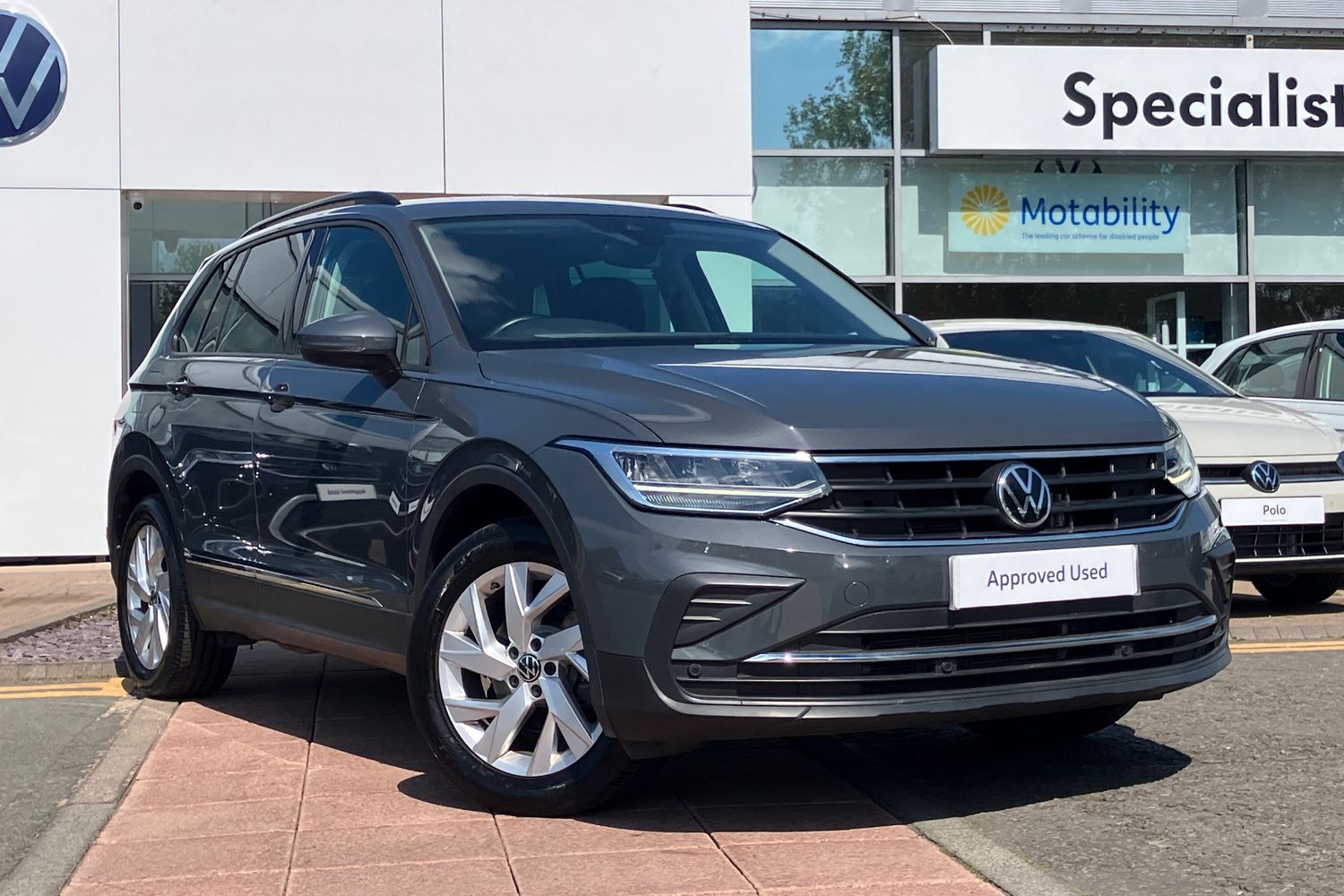 Main listing image - Volkswagen Tiguan