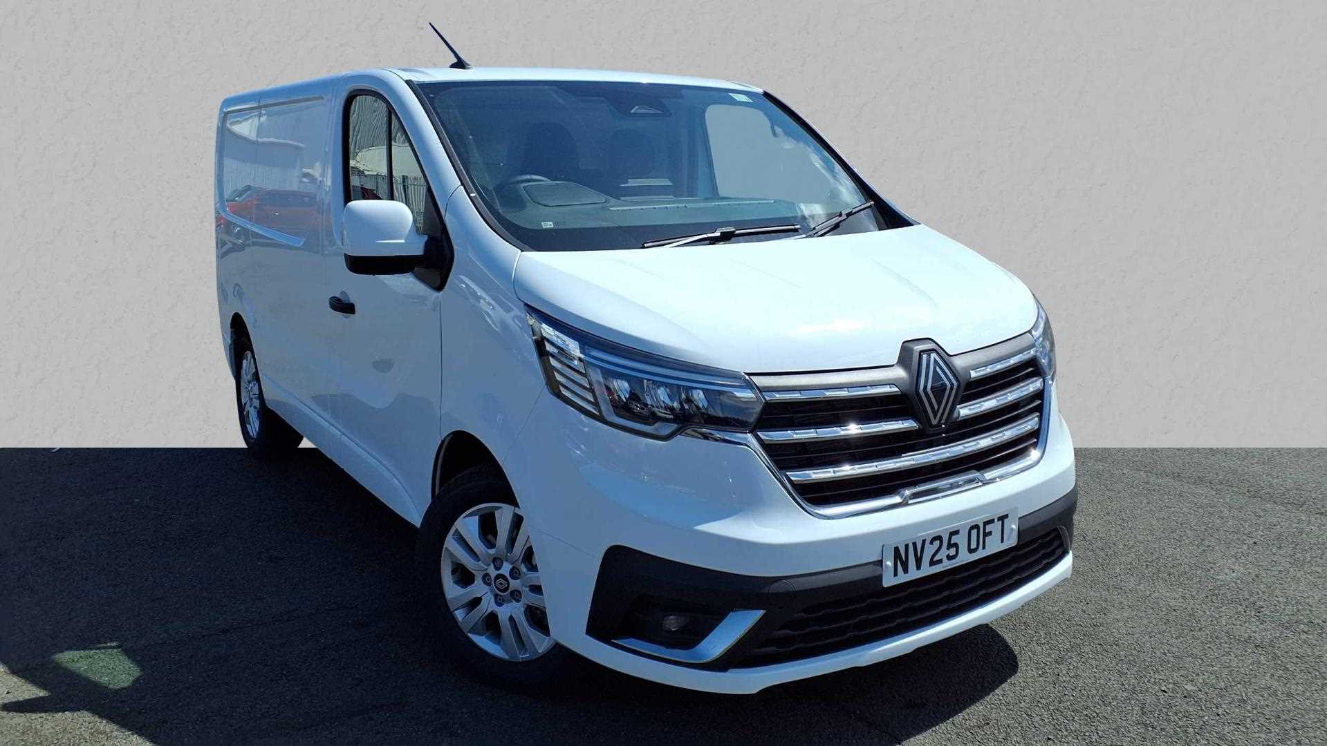 Main listing image - Renault Trafic