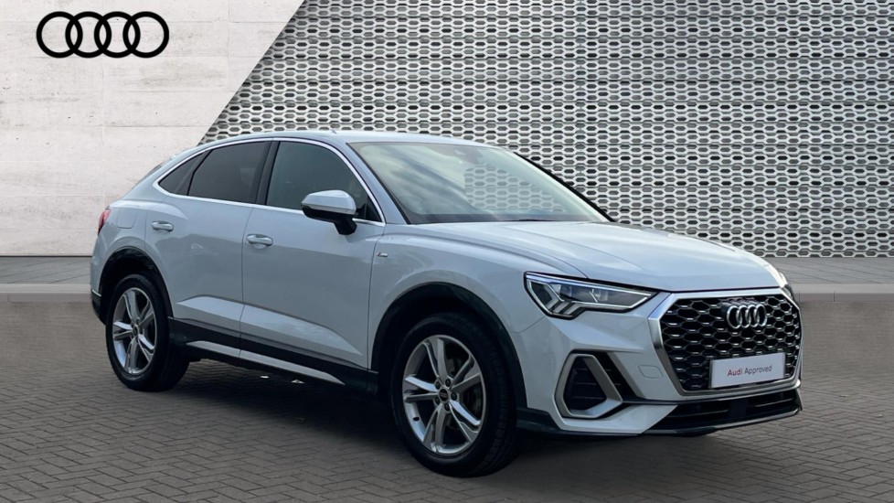 Main listing image - Audi Q3