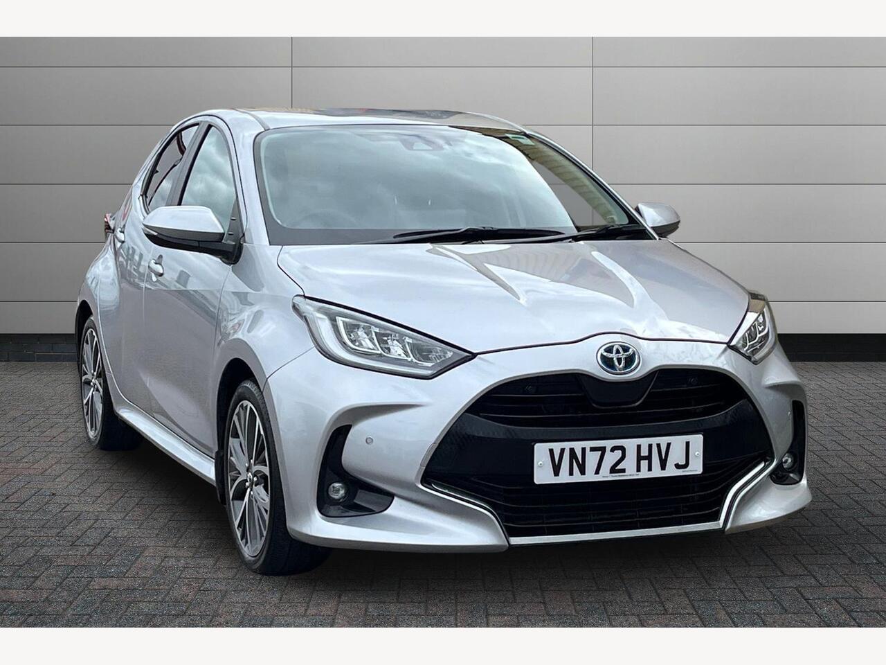 Main listing image - Toyota Yaris
