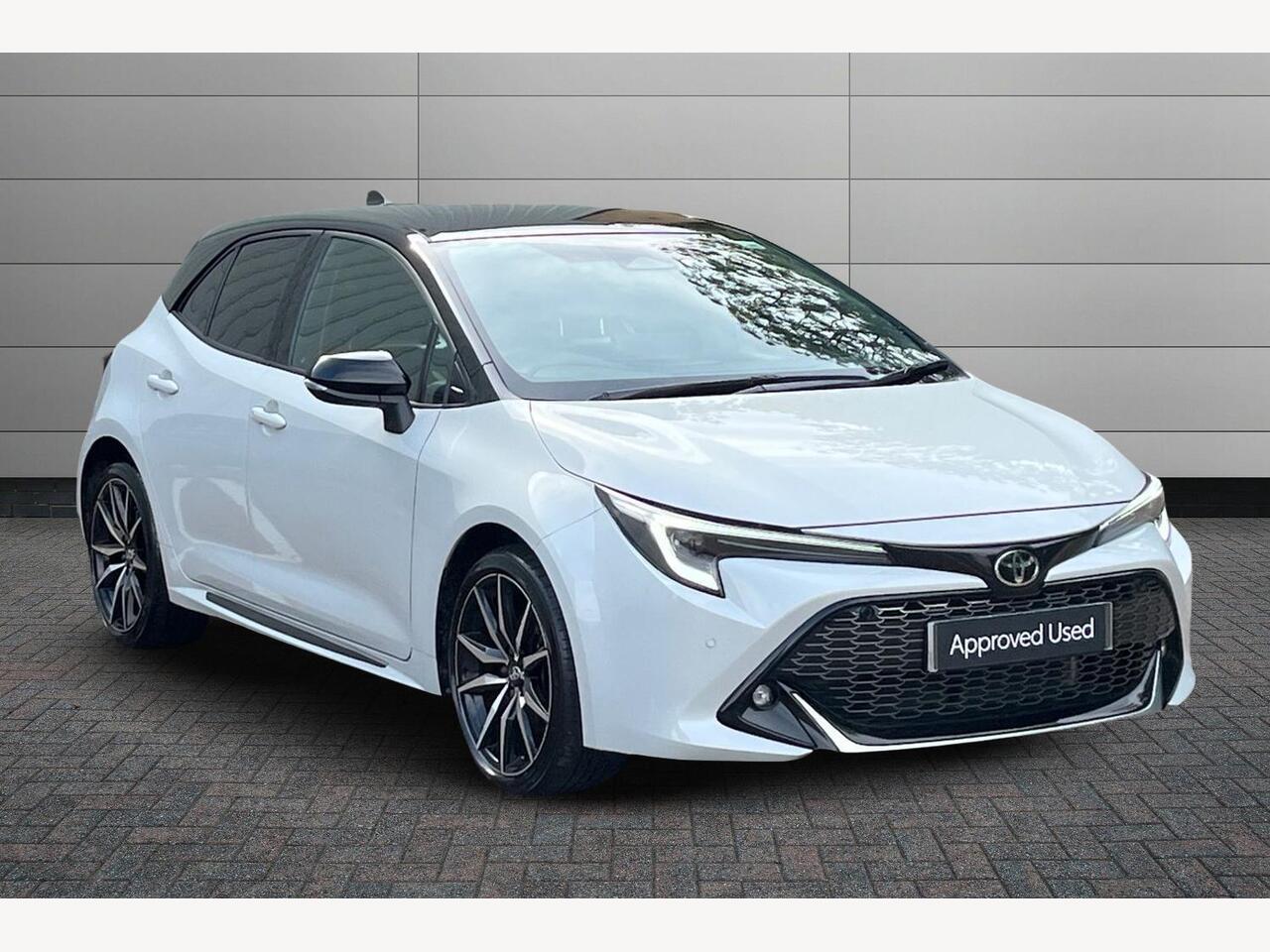 Main listing image - Toyota Corolla