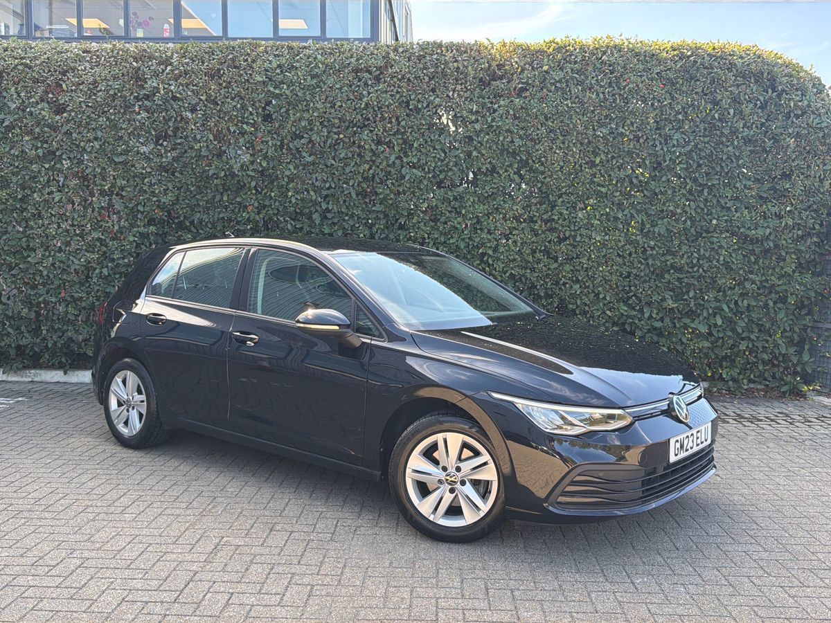 Main listing image - Volkswagen Golf