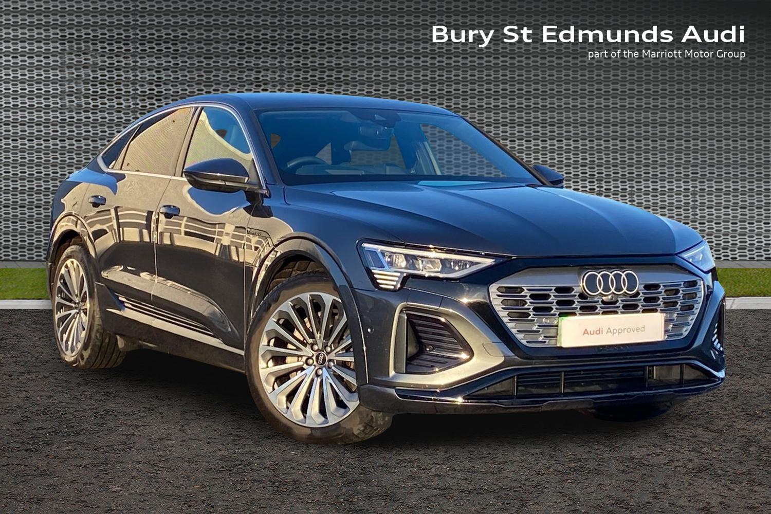 Main listing image - Audi Q8 e-tron