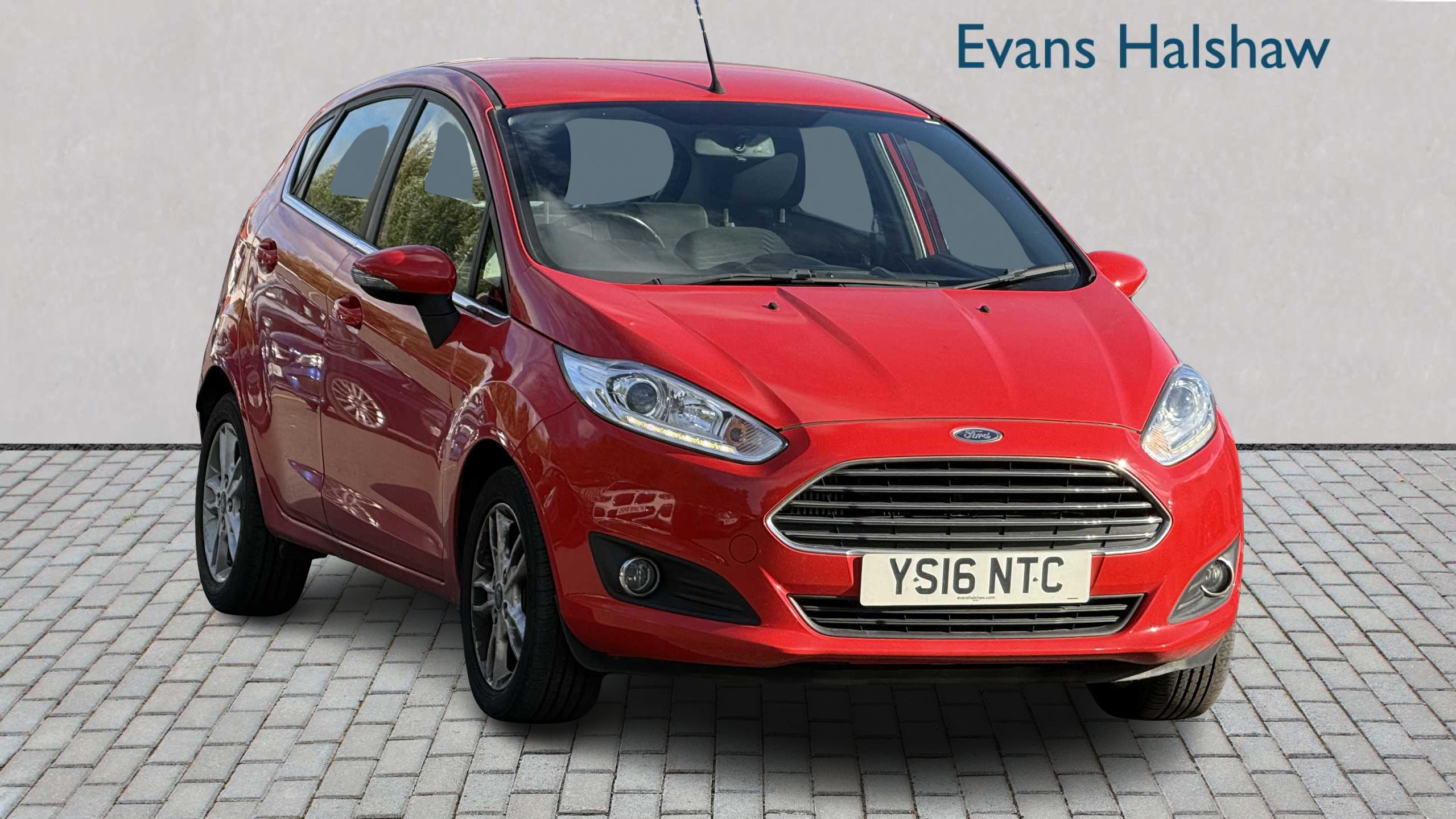Main listing image - Ford Fiesta