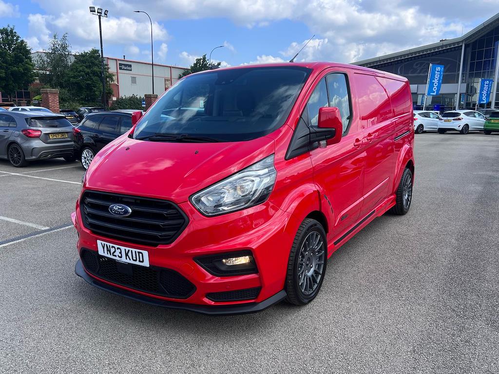 Main listing image - Ford Transit Custom