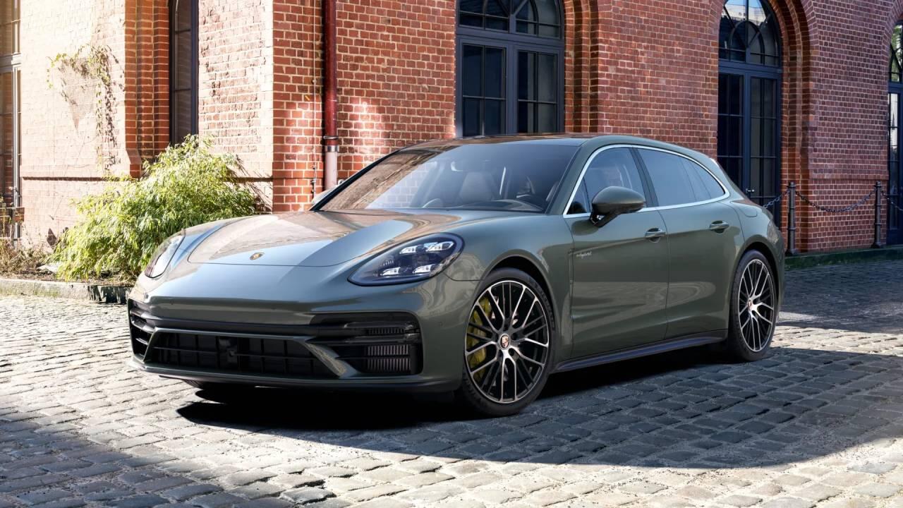 Main listing image - Porsche Panamera Sport Turismo