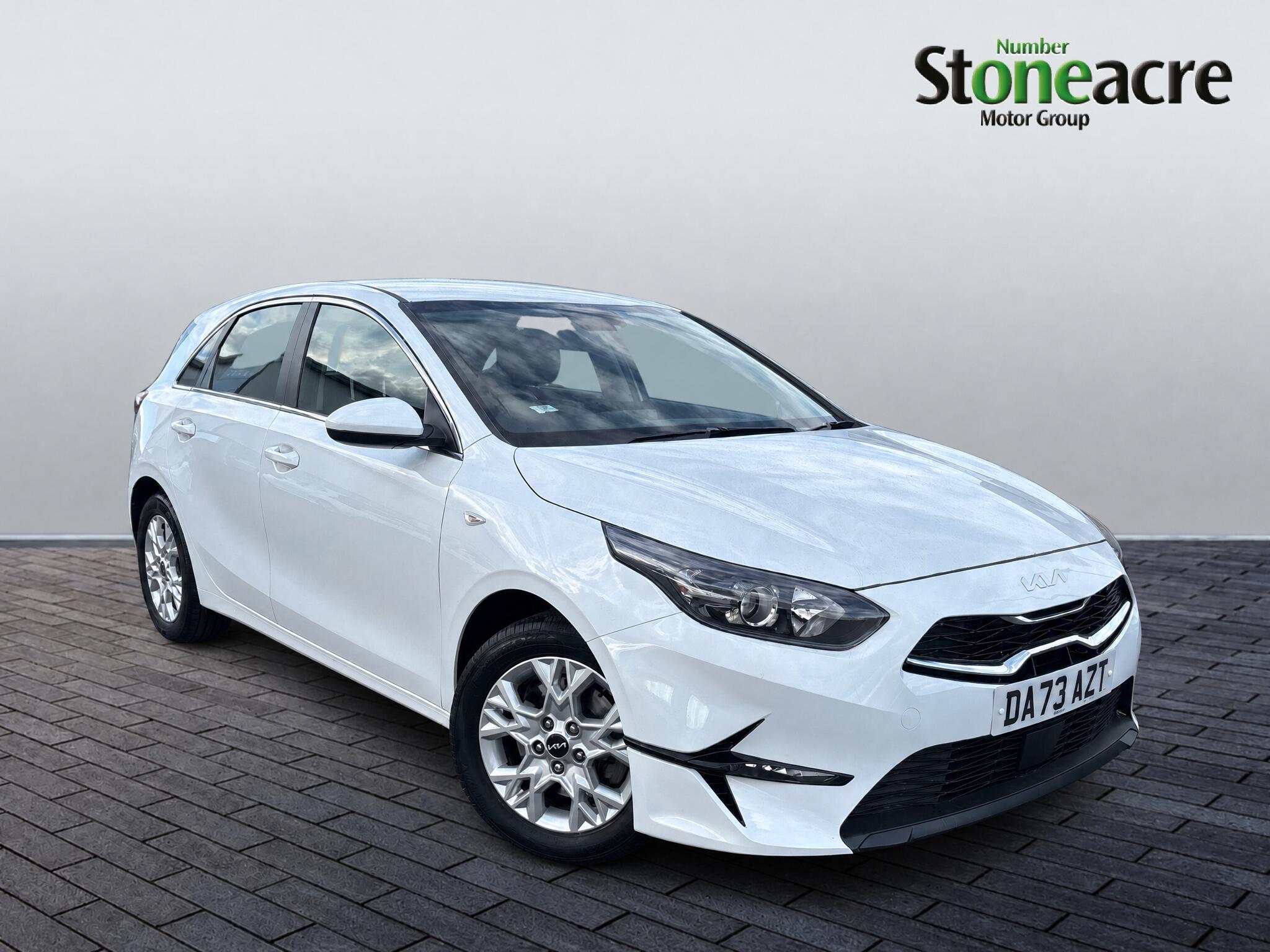 Main listing image - Kia Ceed
