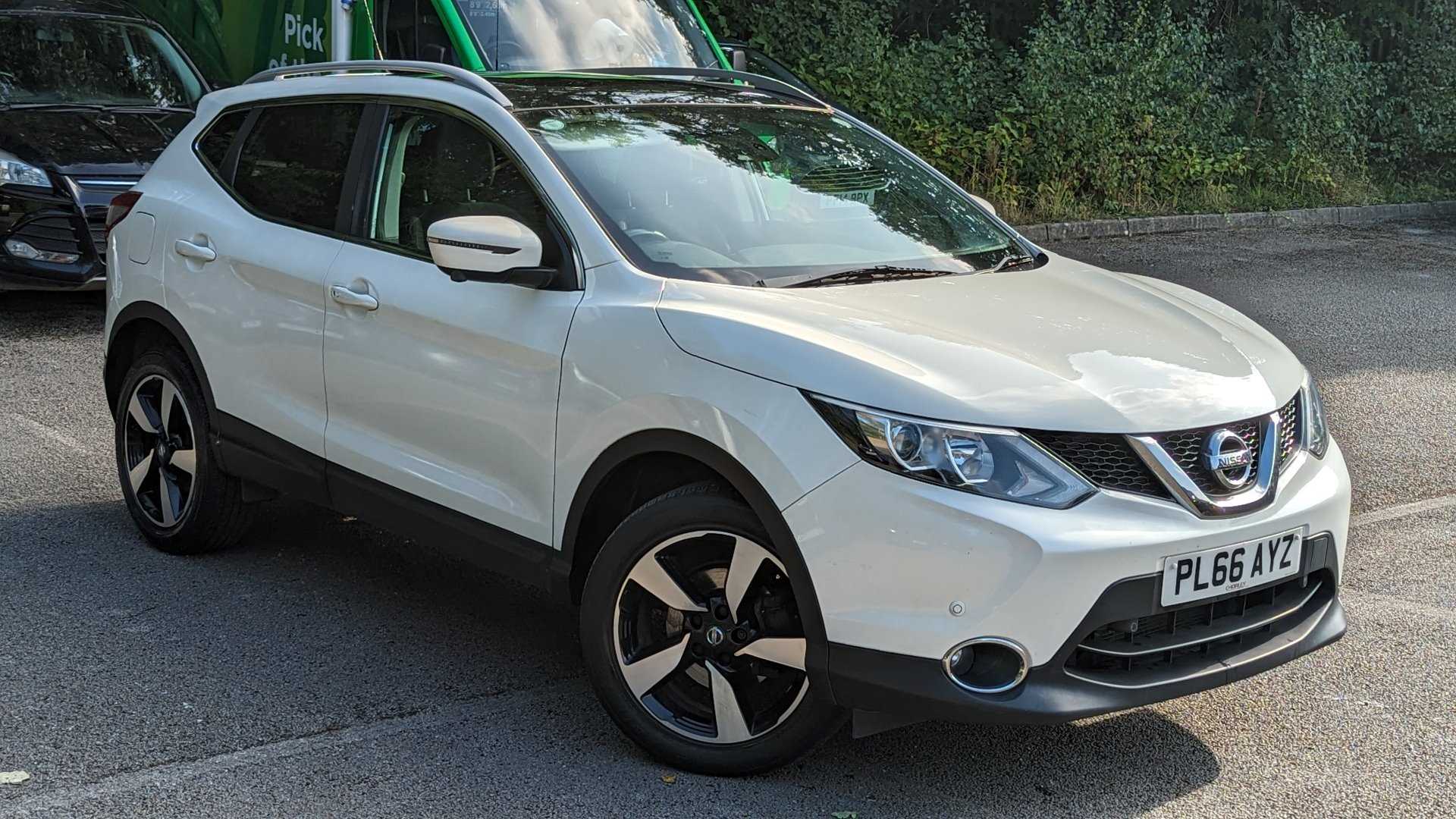 Main listing image - Nissan Qashqai