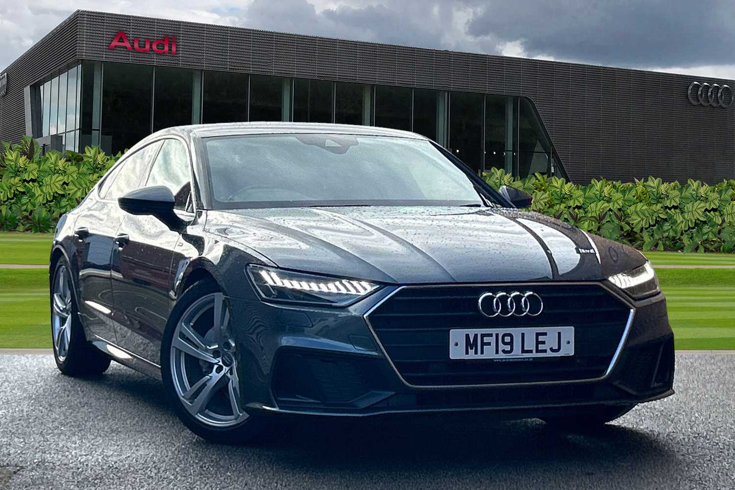 Main listing image - Audi A7