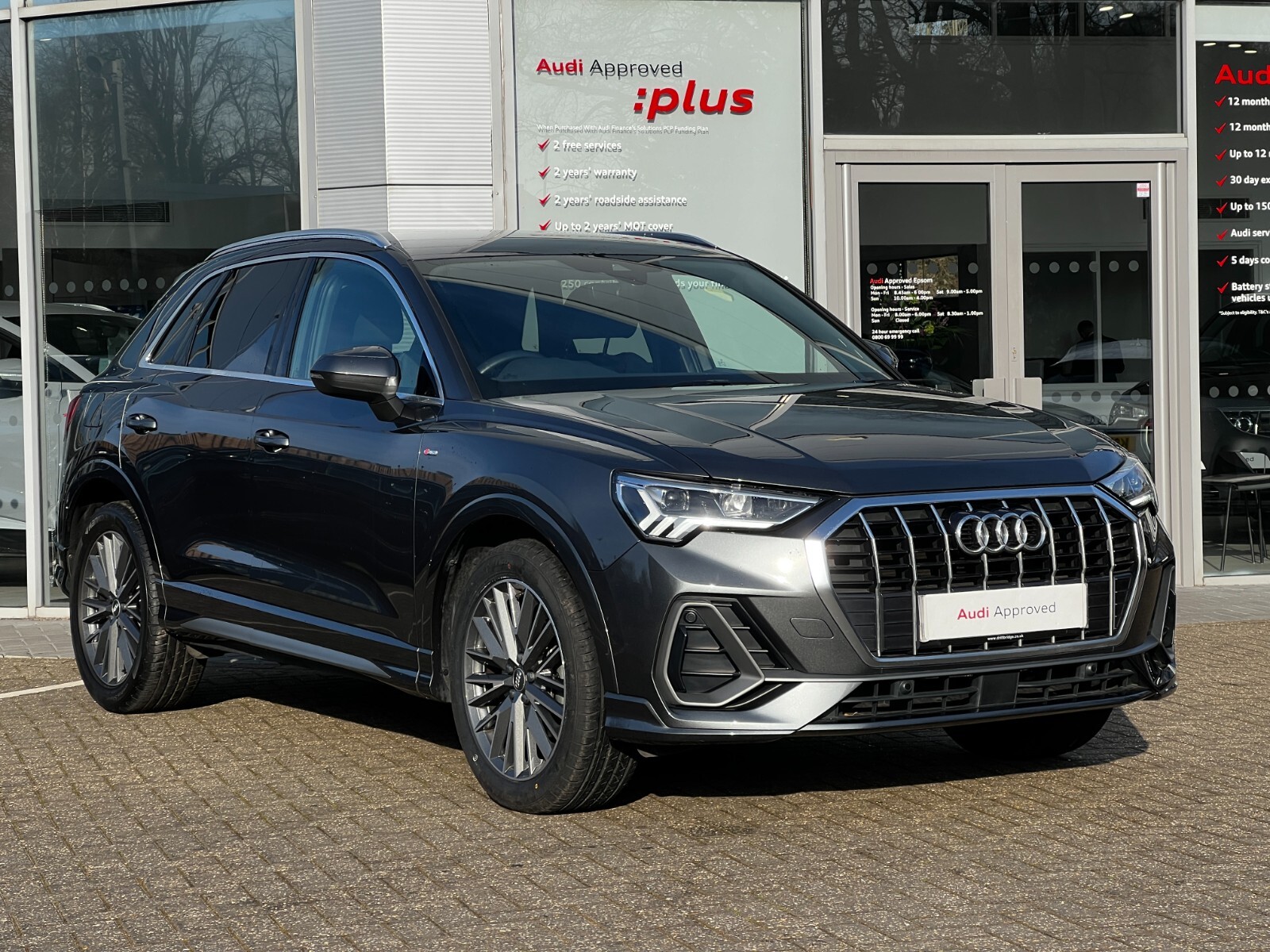 Main listing image - Audi Q3