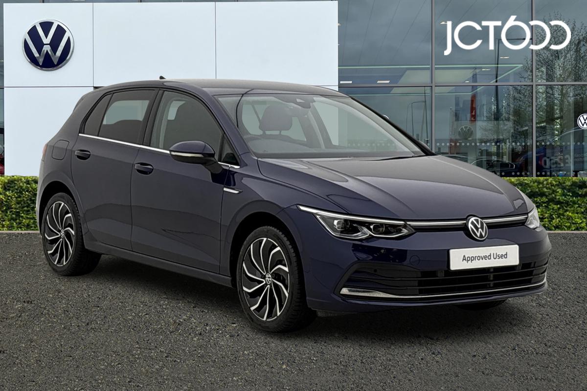 Main listing image - Volkswagen Golf