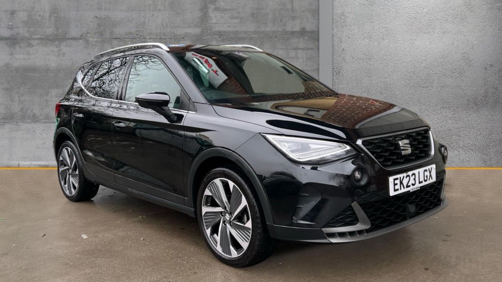 Main listing image - SEAT Arona