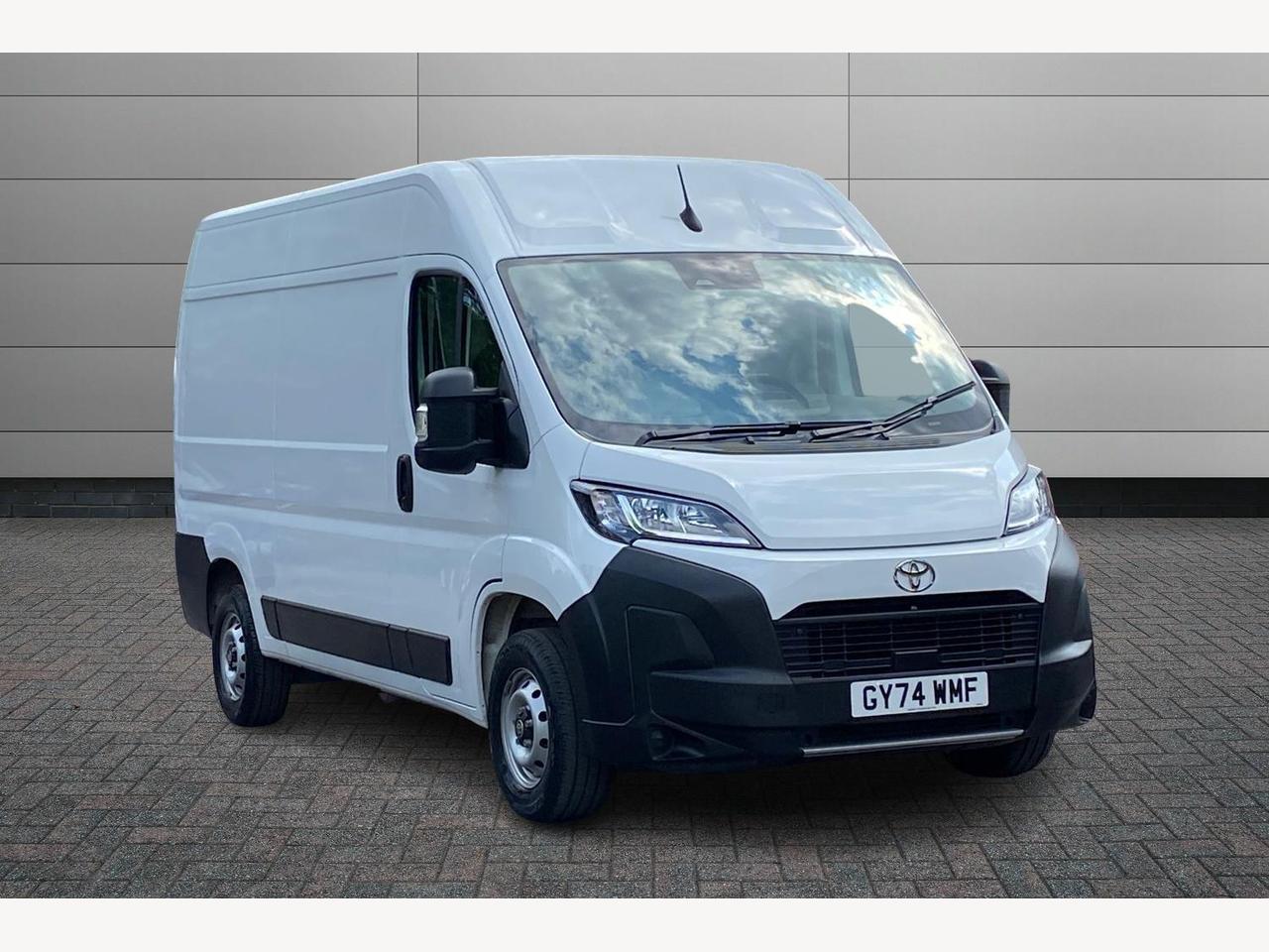 Main listing image - Toyota Proace