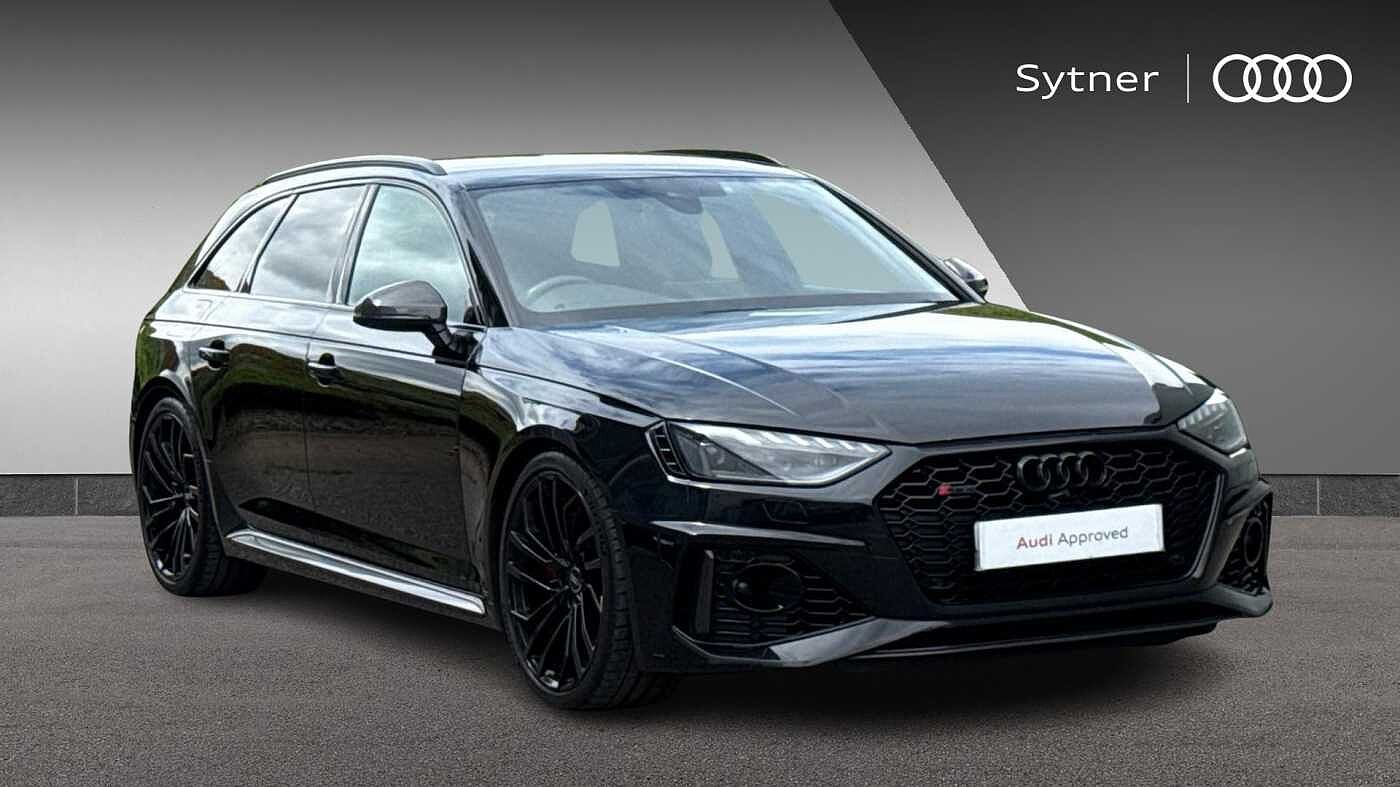 Main listing image - Audi RS4