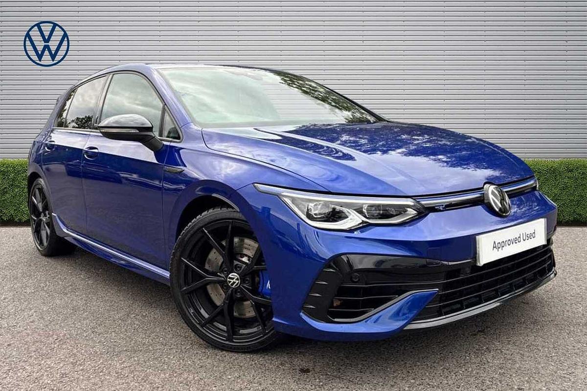 Main listing image - Volkswagen Golf
