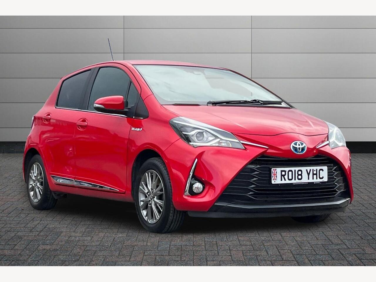 Main listing image - Toyota Yaris