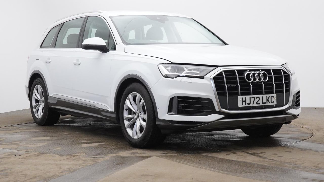 Main listing image - Audi Q7
