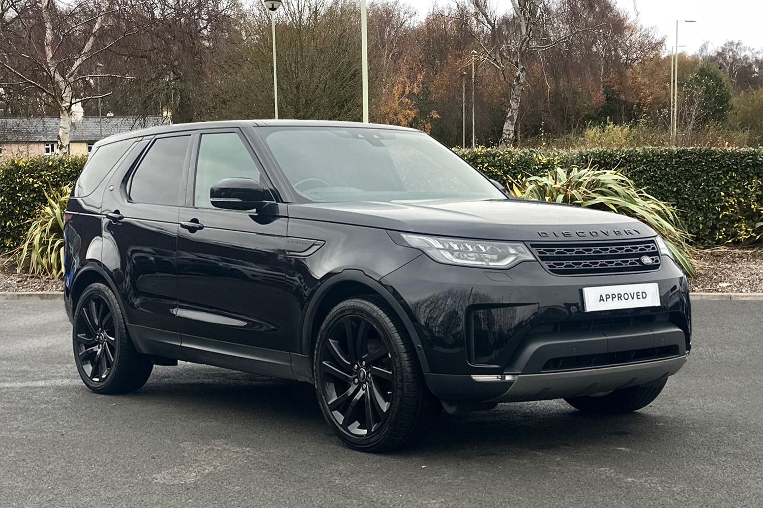 Main listing image - Land Rover Discovery