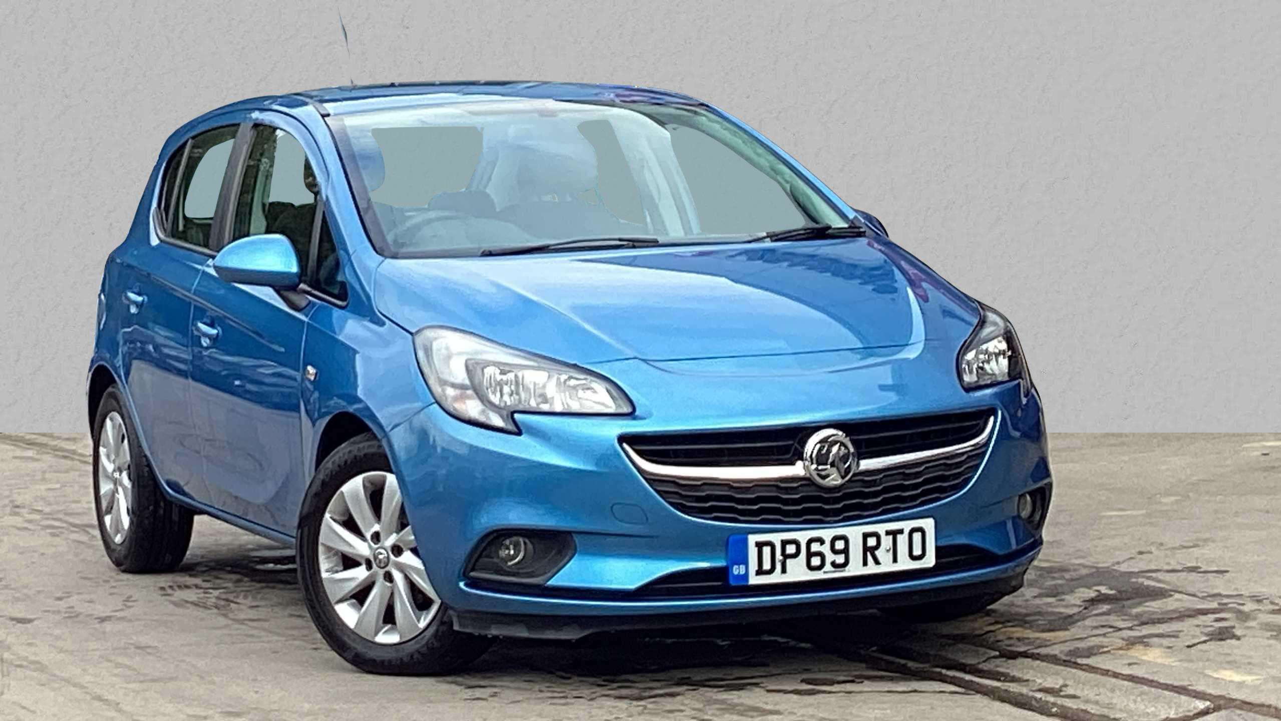 Main listing image - Vauxhall Corsa