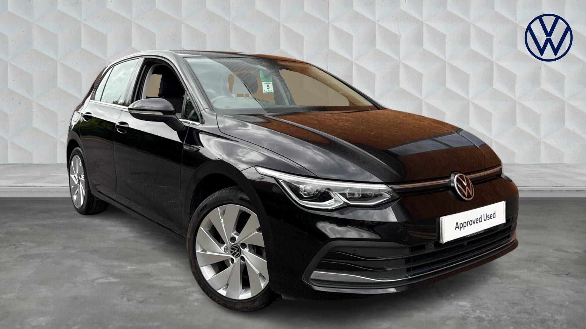 Main listing image - Volkswagen Golf